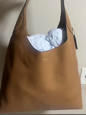 Coach Brooklyn 39 in Honey Brown Leather Shoulder Hobo